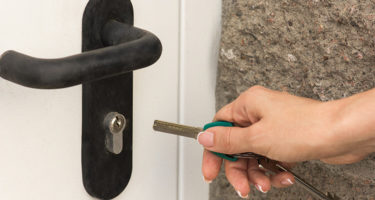 Emergency Lockout Service – Protect Your Business - Sam The Lock Guy Locksmith Cambridge MA
